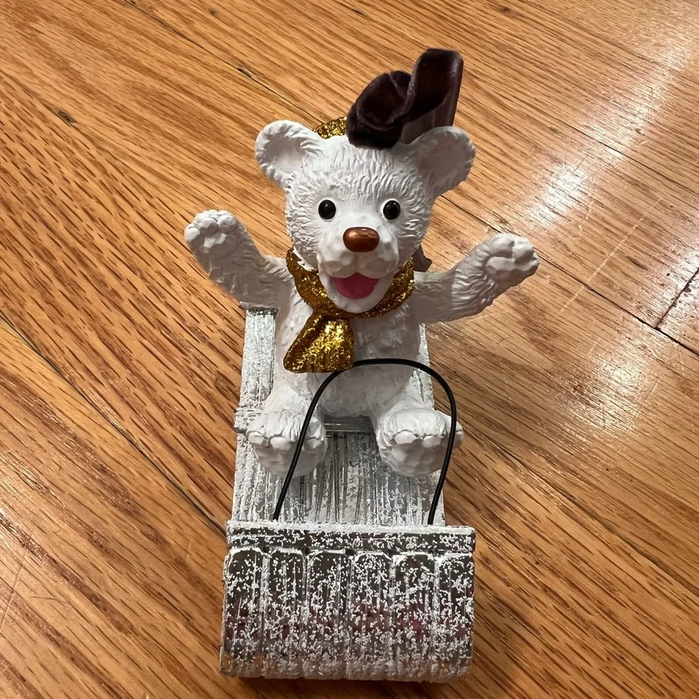 NWT Michael Aram Sledding Teddy Ornament